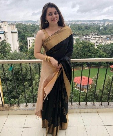 Escorts service and Call Girls in Mumbai